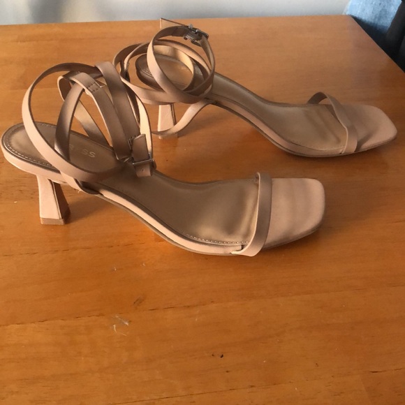 Express Tan Heels - Picture 2 of 3